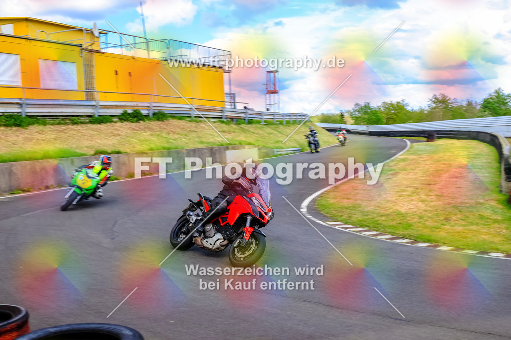 _OTO3977 | Hier findet Ihr Bilder von Touristenfahrten auf der Nürburgring Nordschleife oder von anderen Veranstaltungen die ich besucht habe. Viel Spass beim Durch Schauen 