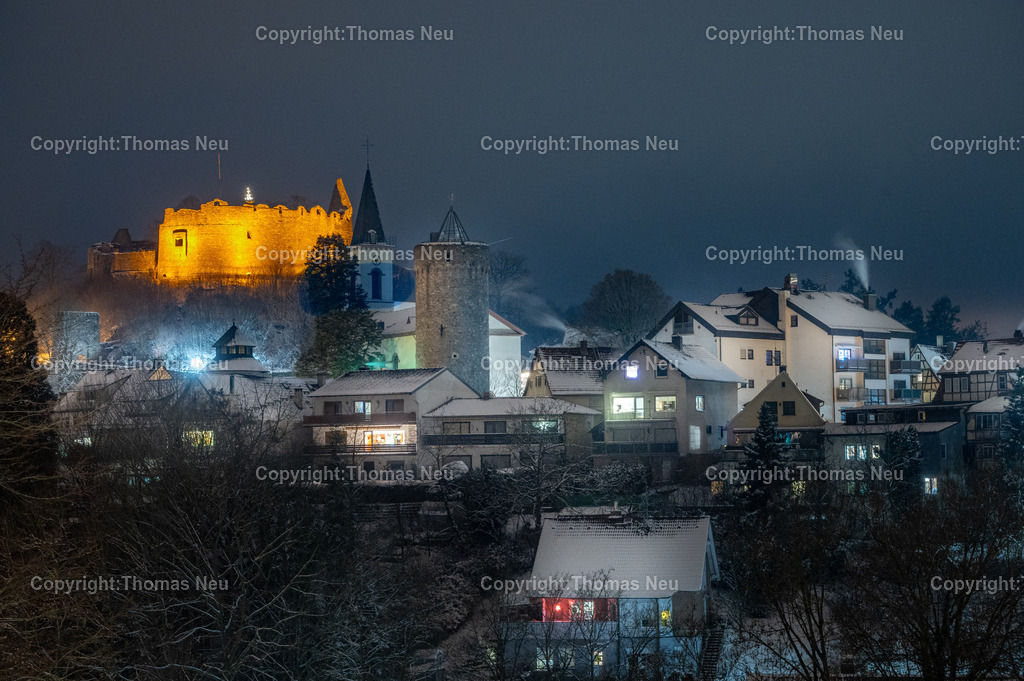 Lindenfels-Winter-Nachtaufnahme__Fotografie_Thomas-Neu-17 | bli, Lindenfels bei Nacht, fotografiert von der Bundestraße Wintermotiv, Schnee, ,Bild: Thomas Neu