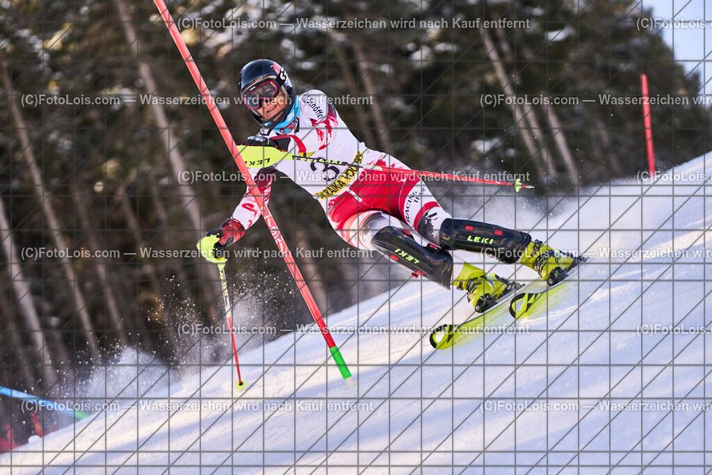 ALP6118_MASTERS-OeM-SL_Glungezer_Duerschmid Gundi | Alpine Österreichische Mastersmeisterschaften auf dem Glungezer. Tiroler Skiverband, SC Volders, SLALOM - 2. Durchgang, So 2. März 2025.
