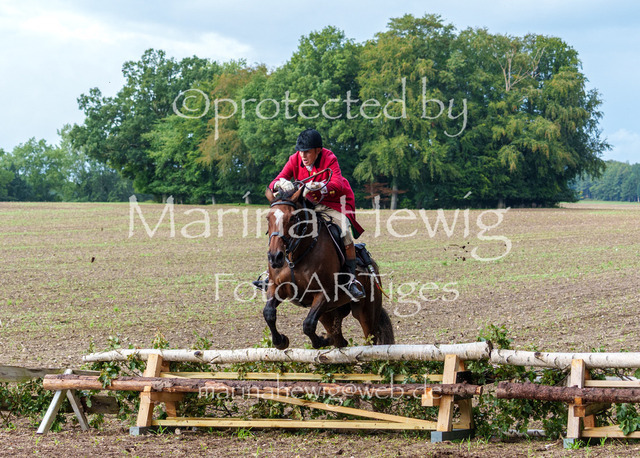 Jagd Perdoel 26 Sony-04001_MarinaHewig | Fotografie, FotoArt, PferdesportArt, Pferdesportfotografie, Landschaftsfotografie, Reisefotografie, Reise, Pferde - Realisiert mit Pictrs.com