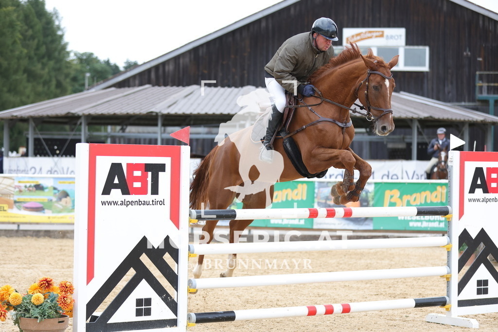0P6A8480 | Willkommen bei Brunnmayr - Design & Fotografie – Ihrem Spezialisten für Reitturniere und Pferdeveranstaltungen in Oberösterreich, Salzburg und Bayern! Seit über 17 Jahren sind wir leidenschaftlich dabei.