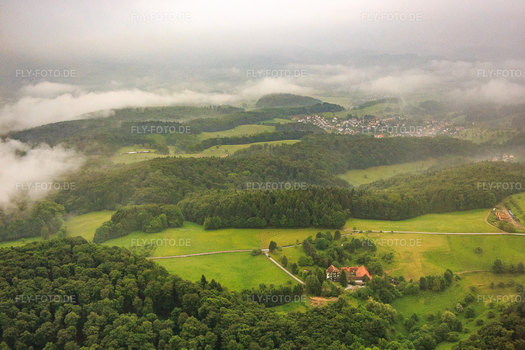 Luftbild: Hof Frauenhecke im Ortsteil Bonsweiher in Mörlenbach im Bundesland Hessen in Deutschland. – Foto: IMG_089235.jpg vom 25.05.2016 durch Werner Riehm/FLY-FOTO.de – Auflösung des Originals: 5216 x 3477 px – WWW.IKH-HESSEN.DE
