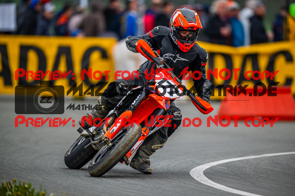 MaZZes_FotoMatrix_230507_1998 | S4