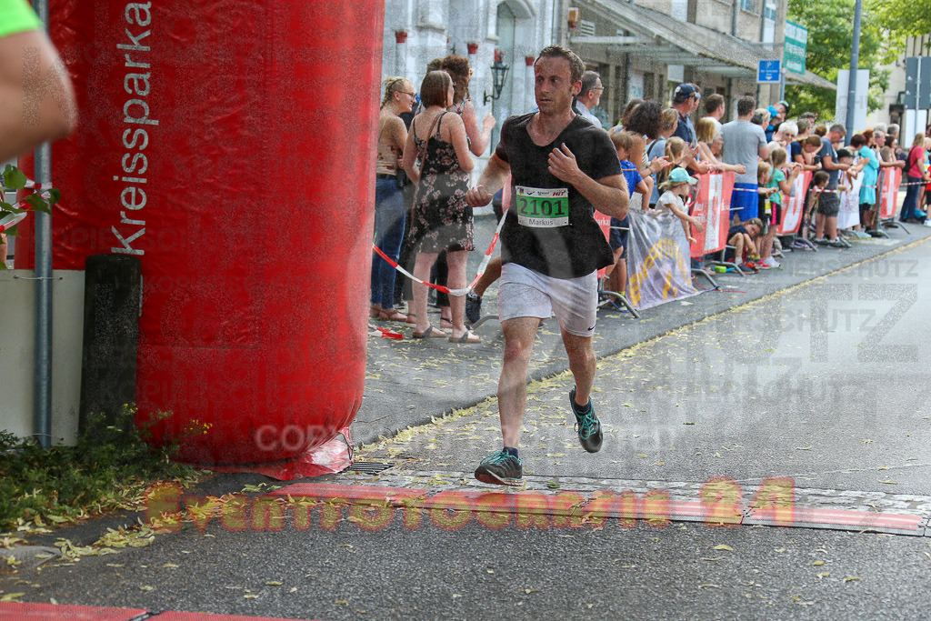 220625_1657_EX1_5534 | Sportfotografie im Rhein-Sieg Kreis, Köln, Bonn, NRW, Rheinland Pfalz, Hessen, etc. Unser Tätigkeitsfeld umfasst den Laufsport vom Volkslauf über den Marathon, Duathlon, Triathon bis zum Ultralauf wie Kölnpfad Ultra oder Schindertrail.