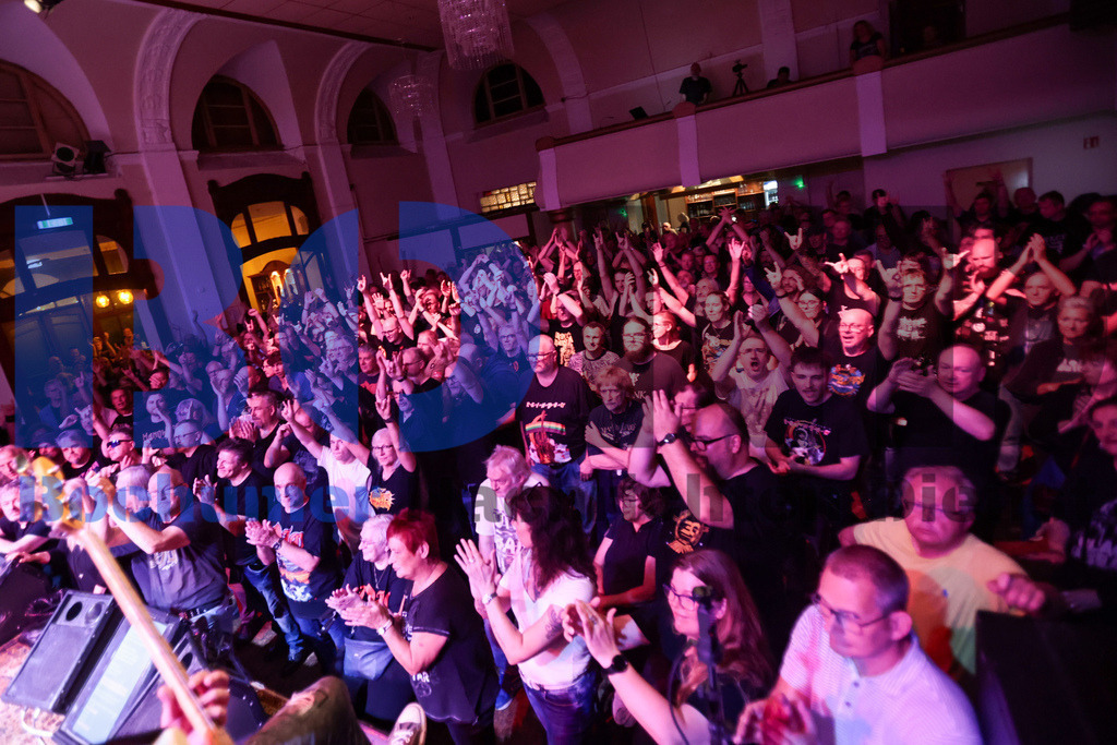 SES_DIODOR20250912-123 | bond - Realisiert mit Pictrs.com