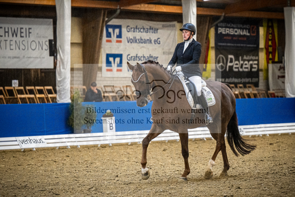 DOS_1692 | Entdecke hochwertige Reitturnierfotos von Foto Oger. Professionell, emotional und authentisch – jetzt Lieblingsmomente im Shop bestellen.Deutschlandweite Turnierfotografie. - Realisiert mit Pictrs.com
