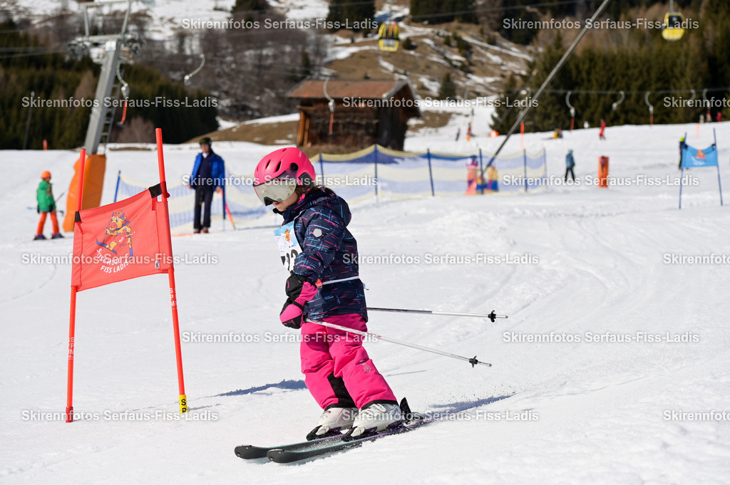 SRF_27.02.2026_888 | Skirennfotos,Serfaus,Fiss,Ladis,Kinderskirennen,Winter,Tirol,Oberland,skirace,SFL,feelfree,weil wir's genießen,ski,Ski,skifahren,Sonnenplateau, - Realisiert mit Pictrs.com