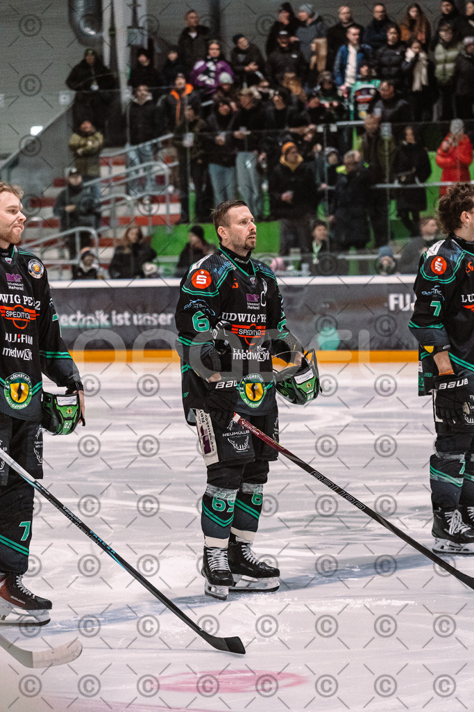 Alligators_vs_Peiting_04_01_2026-004 | Höchstadt Alligators Fotogalerie: Eishockey-Action aus Franken. Professionelle Spielfotos, Portraits & Stadionbilder zum Download. Jetzt entdecken! - Realisiert mit Pictrs.com