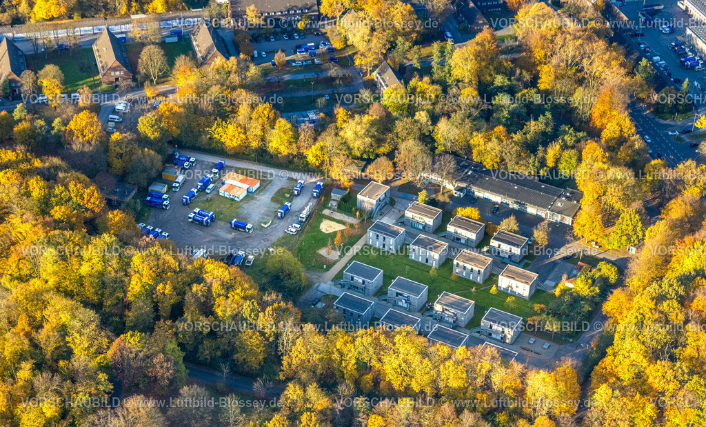 Gelsenkirchen251103445 | Luftbild, THW Katastrophenschutzzentrum, herbstliche Bäume, Erle, Gelsenkirchen, Ruhrgebiet, Nordrhein-Westfalen, Deutschland