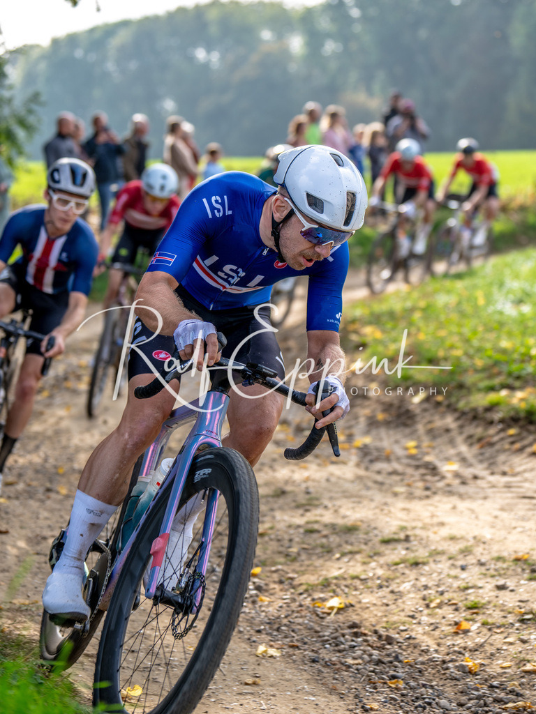 20251012_DSC02433 | Sportfotografie, Eventfotografie, Porträtfotografie, Radsport Fotograf, Triathlon Fotograf, Düsseldorf Fotograf, Köln Fotograf, Actionfotografie, Teamfotografie, Peoplefotografie, Business Portraits, Veranstaltungsfotografie, Reportagefotografie - Realisiert mit Pictrs.com