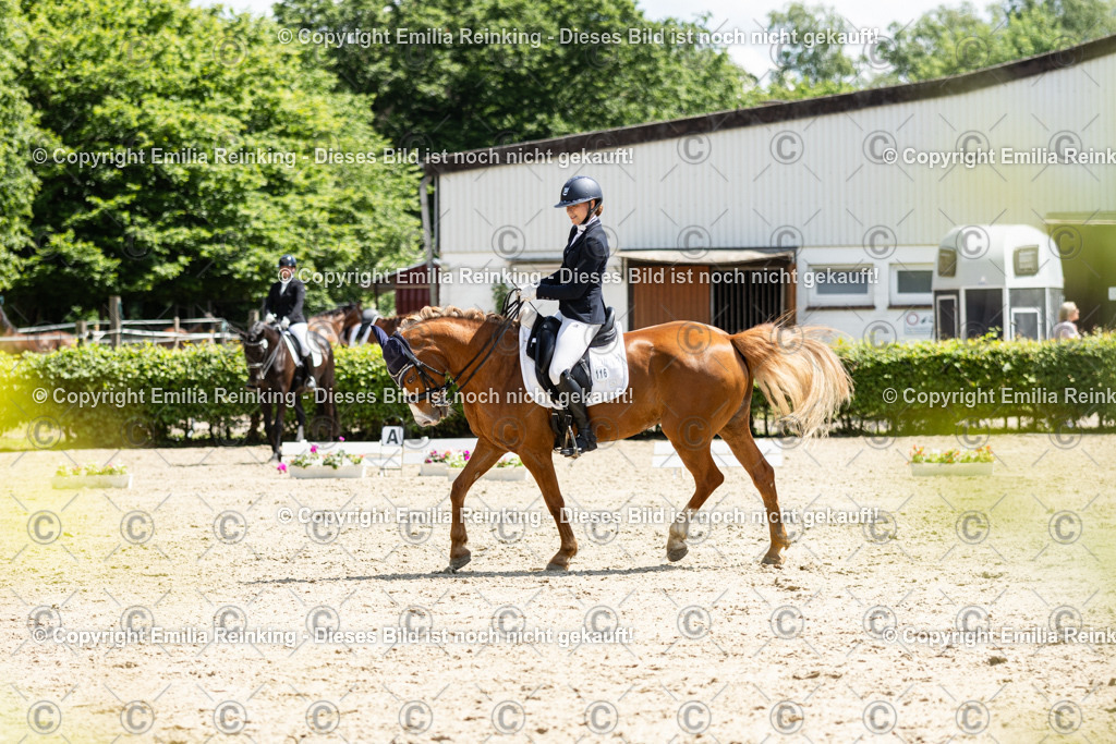 CL5A8926 | Emilia Reinking Fotografie - Realisiert mit Pictrs.com