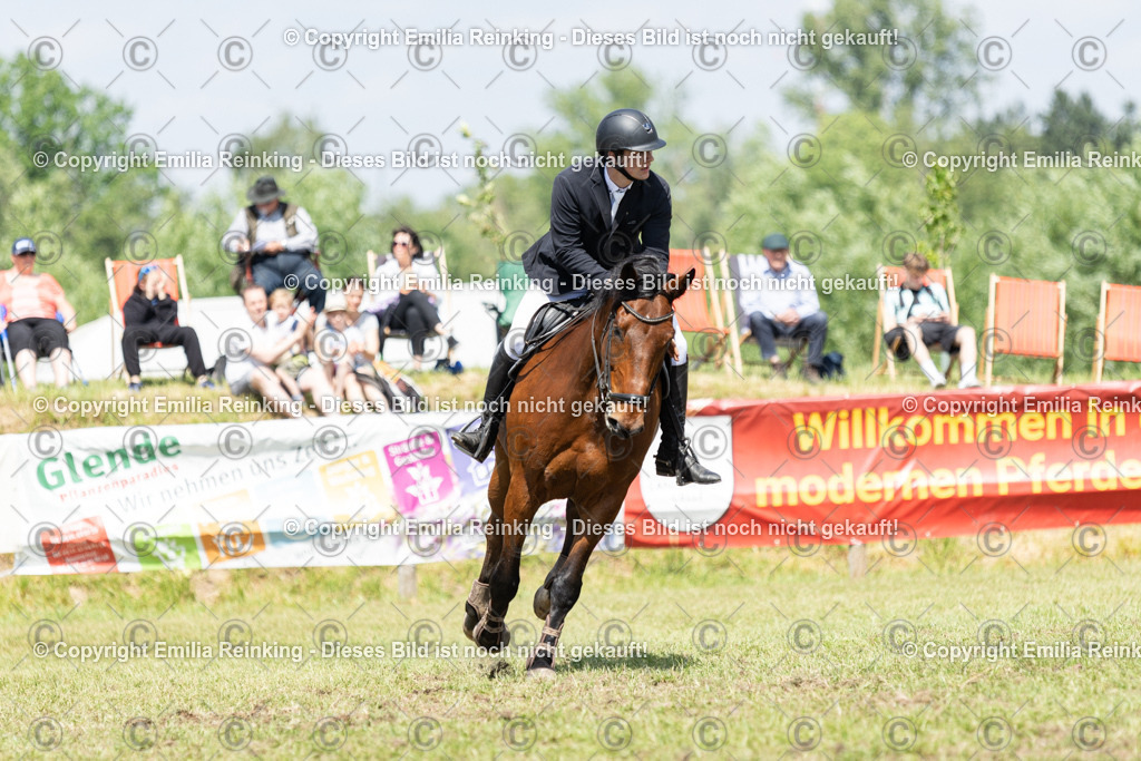 CL5A8387 | Emilia Reinking Fotografie - Realisiert mit Pictrs.com