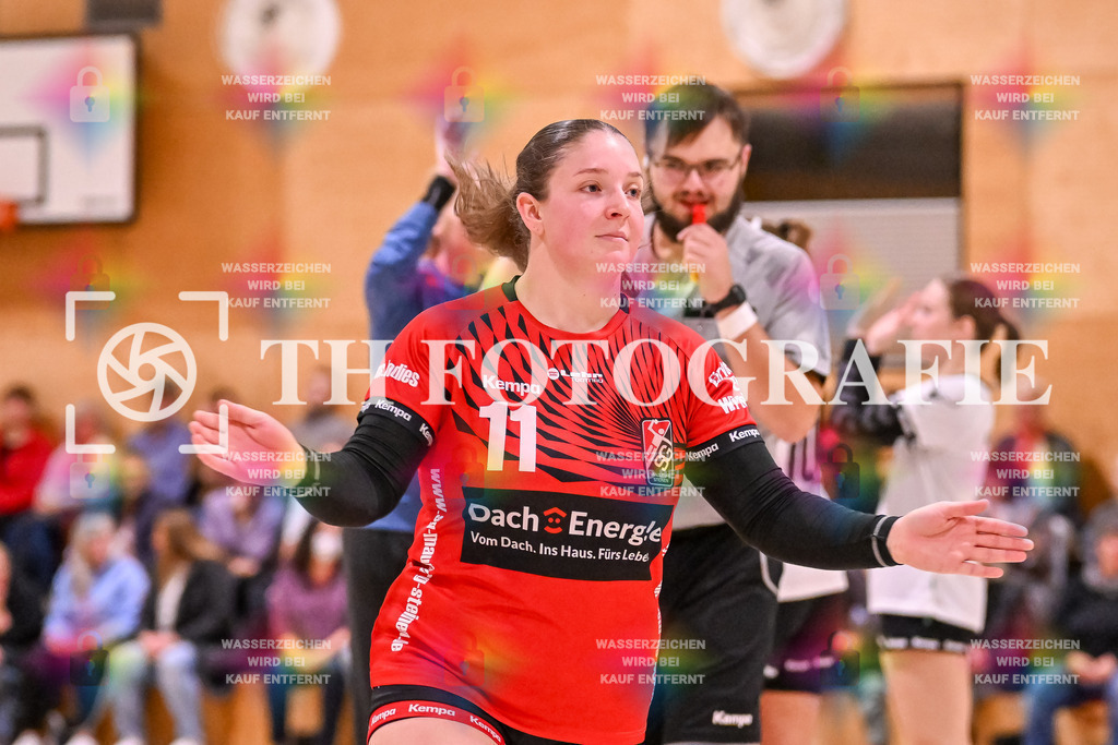 GER, SG Maulburg/Steinen - HSG Dreiland, Frauen-Handball, Oberliga Suedbaden, 3. Spieltag, Saison 2024/2025, 12.10.2024 | Laura Traeber (SG Maulburg/Steinen, #11) mit Emotion.GER, SG Maulburg/Steinen - HSG Dreiland, Frauen-Handball, Oberliga Suedbaden, 3. Spieltag, Saison 2024/2025, 12.10.2024Foto: TH Fotografie/Thomas Hess