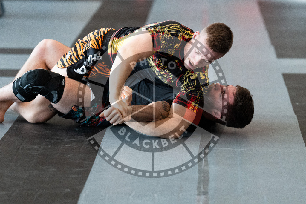 20251129PBB6739 | Fighters compete during the luta livre competition ILLCS XI winter edition on November 29, 2025 in Hannover, Germany.