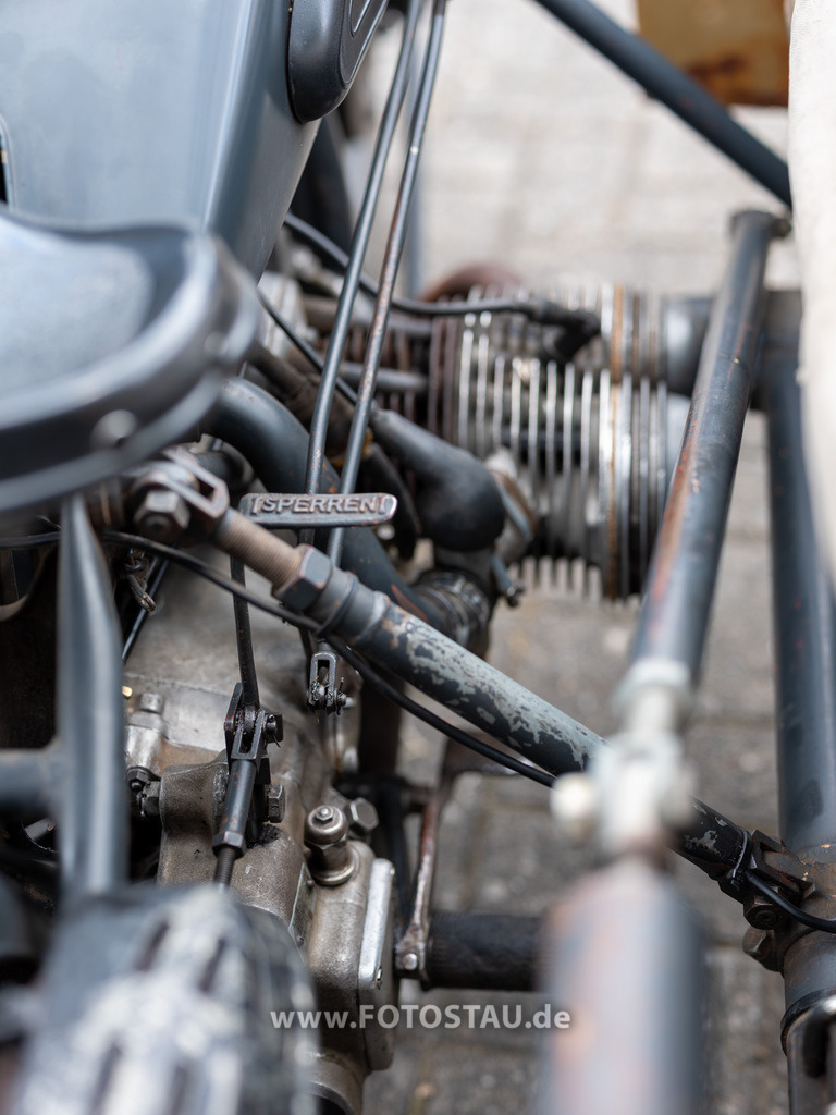 20250629-00252 | Erleben Sie hier die Faszination der klassischen Fahrzeuge in Bildern und lassen sich begeistern! - Realisiert mit Pictrs.com