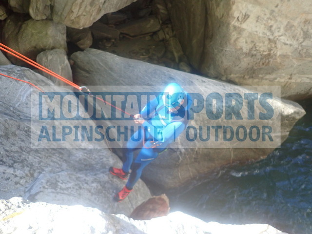 P9210095 | Bestelle die Bilder deines Berg- oder Wasser-Abenteuers mit Mountain Sports bequem von zu Hause aus direkt über unseren Online Fotoshop von pictrs.com. - Realisiert mit Pictrs.com