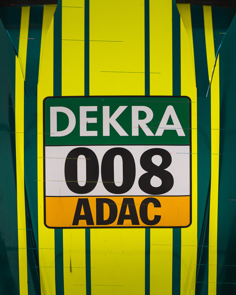 TXO06819 | Exklusive Motorsport-Fotografie aus Leipzig von TXO Media – für Rennfahrer, Teams & Sponsoren. Sausemuth liefert starke Bilder, die Emotion zeigen. Jetzt buchen & glänzen! - Realisiert mit Pictrs.com