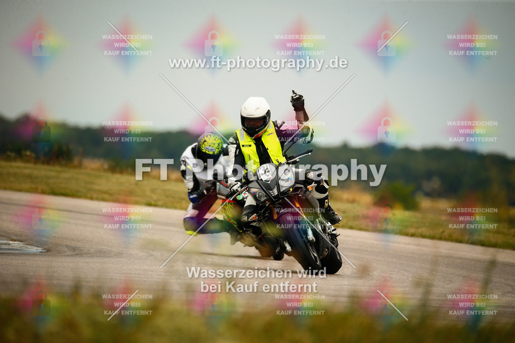 _MOT6907 | Hier findet Ihr Bilder von Touristenfahrten auf der Nürburgring Nordschleife oder von anderen Veranstaltungen die ich besucht habe. Viel Spass beim Durch Schauen 