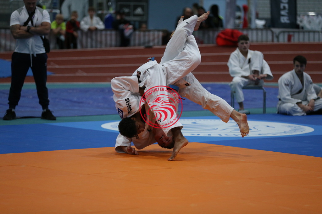 AT3Y1235 | Fotos vom Adler Cup - Pictures from Adler Cup

Hier findet Ihr alle Eindrücke und großen Momente der Adler Cup Wochenenden. Here you will find all impressions and great moments of the Adler Cup weekends. - Realisiert mit Pictrs.com