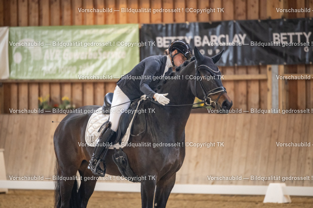 _D5A5676 | Emotionale Pferde- & People-Fotografie rund um Heidelberg, Leimen & Umgebung. Natürliche Fotos von Pferd, Mensch & Familie. Jetzt Termin sichern!