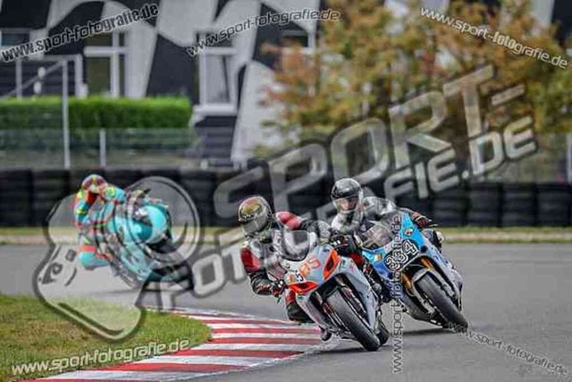 pubi9733 | Professionelle Fotos von Sportveranstaltungen, aber auch Hochzeiten und anderen Events. - Realisiert mit Pictrs.com