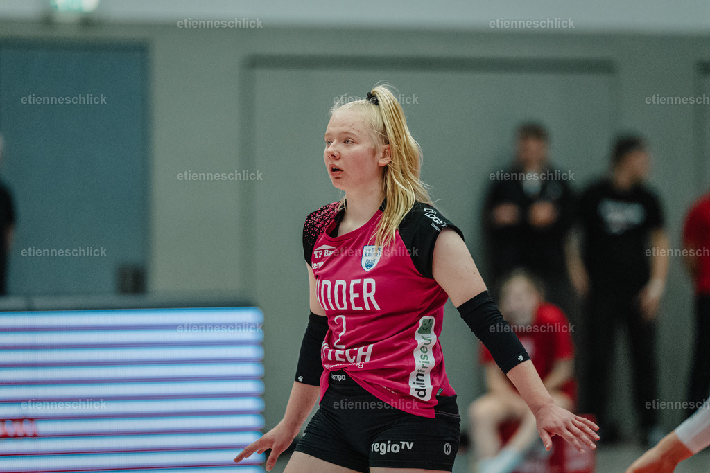 Dresdner SC - Binder Blaubären TSV Flacht, DEKRA 1. Bundesliga Frauen, Volleyball | Im Bild: Lara-Marie Schaefer (2, Binder Blaubären TSV Flacht)24.10.2026, Dresdner SC -  Binder Blaubären TSV Flacht, DEKRA 1. Bundesliga Frauen, Volleyball, Deutschland, Dresden, Cyberport Arena