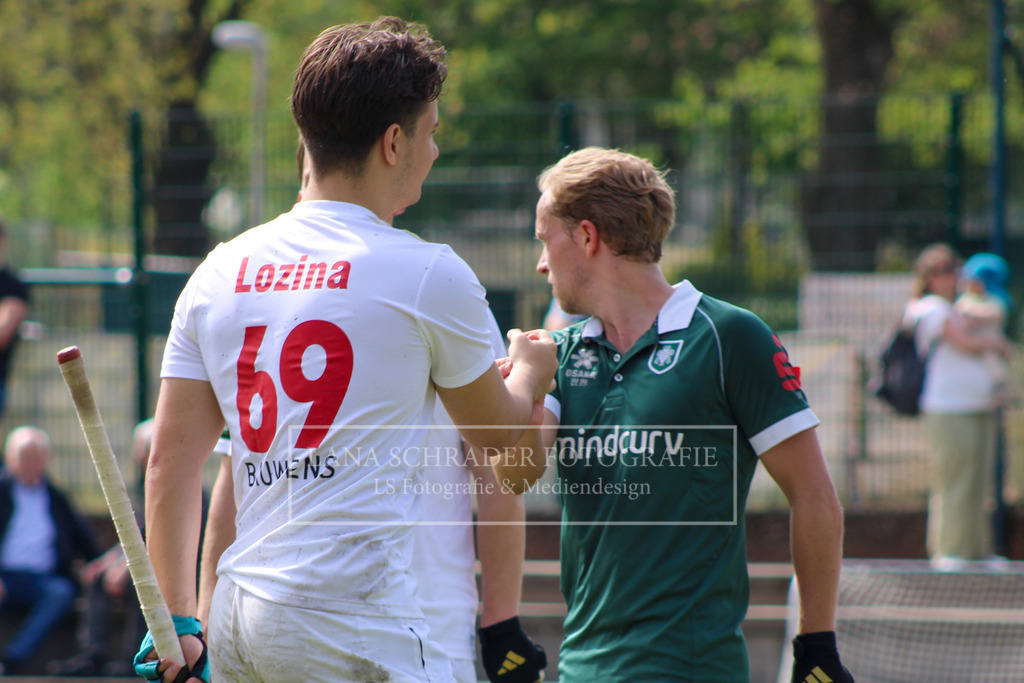 Bundesliga Herren HTC Uhlenhorst Mülheim - Rot-Weiß Köln 13.04.24 Mülheim-165 | lanaschraderfotografie - Realisiert mit Pictrs.com