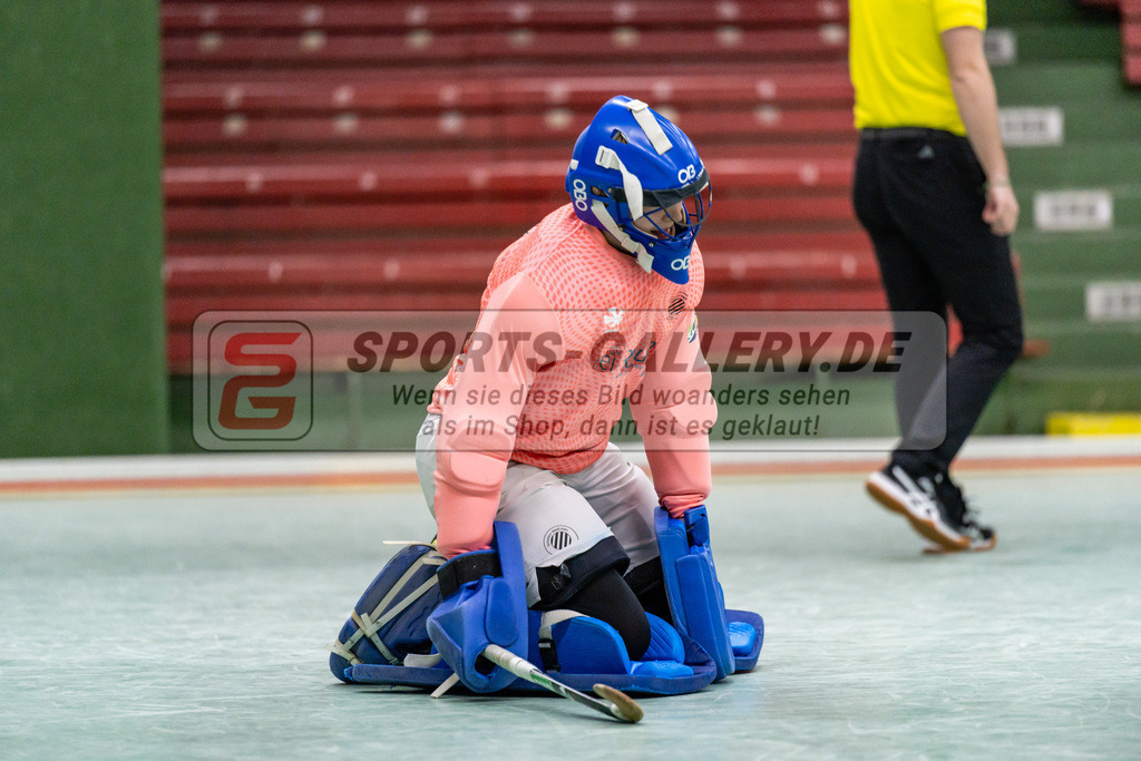 SFE_20250112_0118 | Köln, Deutschland, 12.01.2025:  ßHockey 1. Bundesliga Damen Rot-Weiss Köln - Schwarz-Weiß Köln im KTHC Stadion Rot-Weiss Köln Tennis and Hockey Club am 12.01.2025 in Köln, Deutschland. (Foto von Stephan Fehrmann)Köln, Germany, 12.01.2025: ßHockey 1. Bundesliga Damen Rot-Weiss Köln - Schwarz-Weiß Köln in KTHC Stadion Rot-Weiss Köln Tennis and Hockey Club at 12.01.2025 in Köln, Deutschland. (Foto from Stephan Fehrmann)