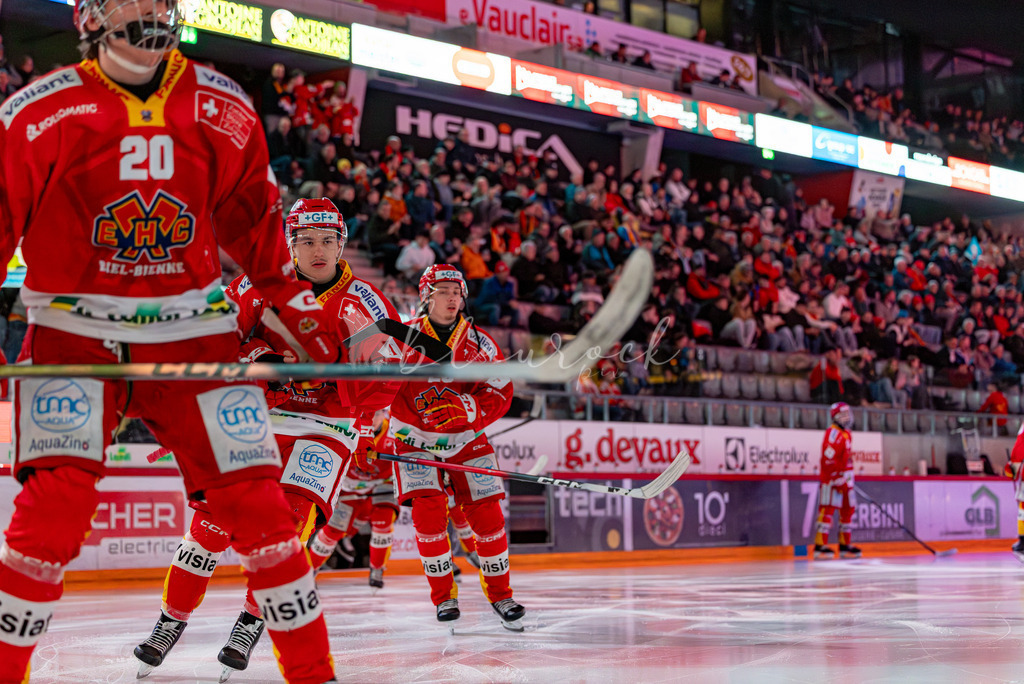 EHCB vs GCK _1-737826816 | Sportbilder, Sportfotograf, Hochzeits- und Eventfotografin, Flugshows, Portraits und Tiershooting, Aviation, Downhill, Nationalleague, Swissleague, International
