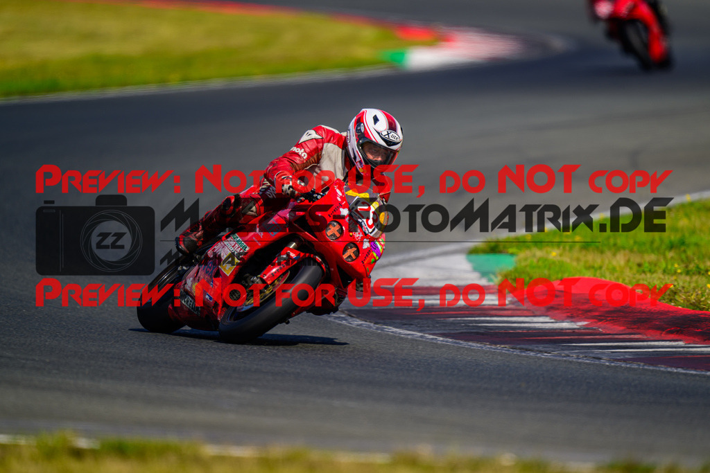 MaZZes_FotoMatrix_240725_6007705_9812 | ROT