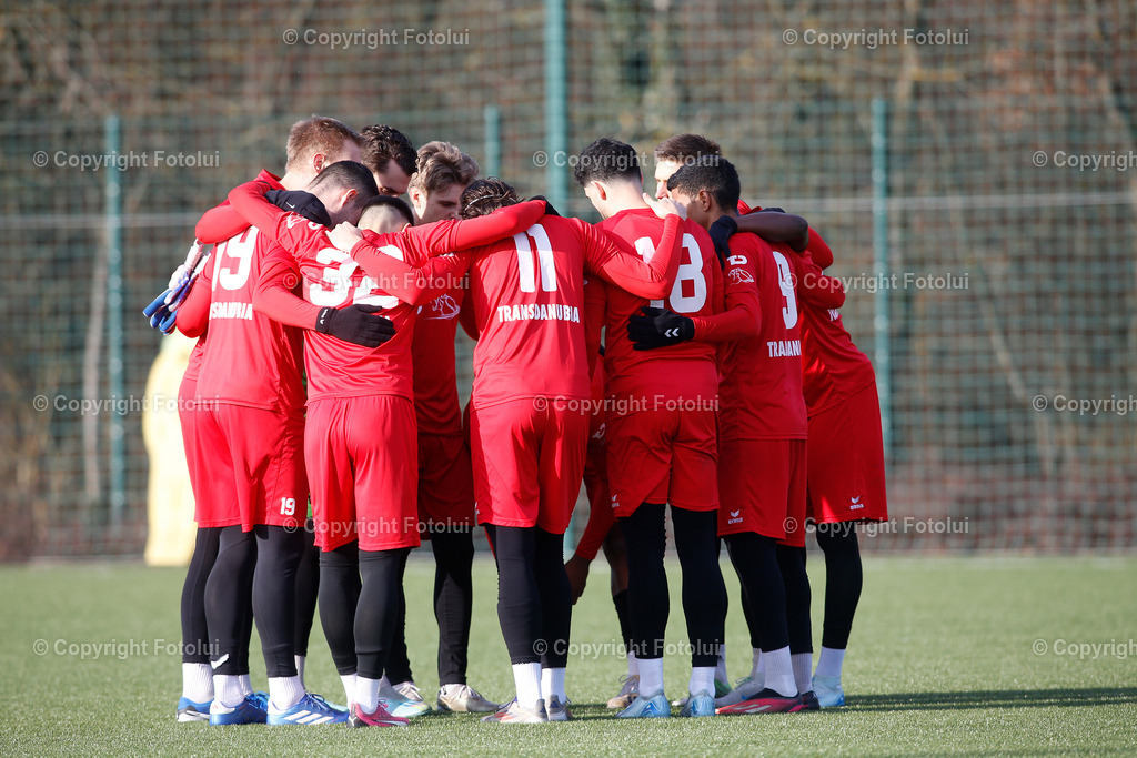 A_LUI_250125_02 | SPORT FUSSBALL TESTSPIEL ASKOE OEDT -SK DYNAMO BUDWEIS 25.01.2025 IM BILD:DIE MANNSCHAFT VON   ( OEDT) UND   FOTO:FOTOLUI