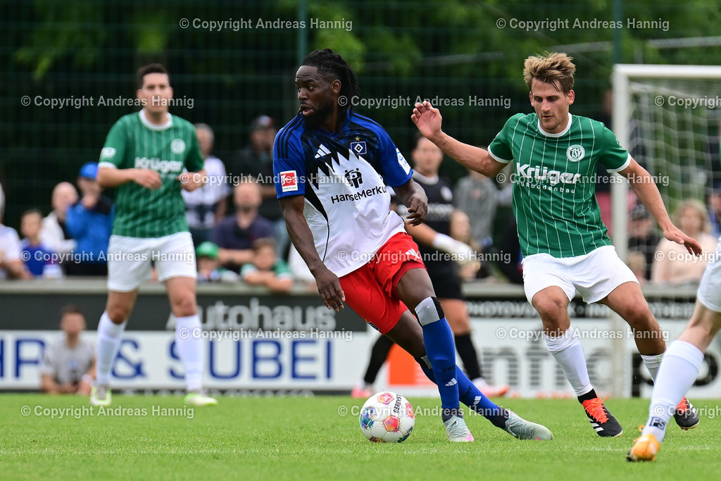 Fußball I Herren I Testspiel  I TSV Elstorf - Hamburger SV I 5.7.2025 | a-hannig - Realisiert mit Pictrs.com
