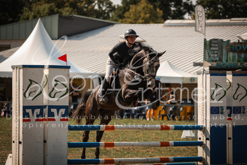 13.FrPfA00003 | Leoni Ertmer Photography - Realisiert mit Pictrs.com