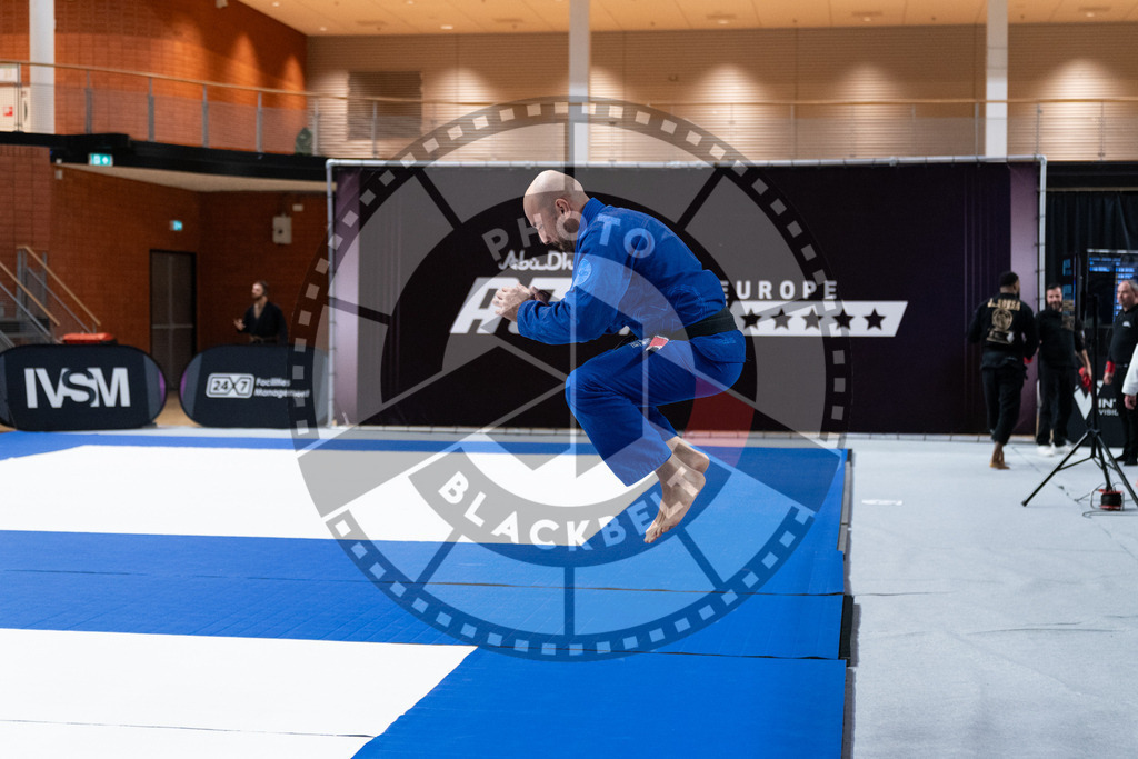20241012PBB3882 | Athletes compete during the AJP Tour Europe Continental Jiu-Jitsu Professional Championship on October 12, 2024 in Almere near Amsterdam, Netherlands. © Chiara Dazi / photoblackbelt