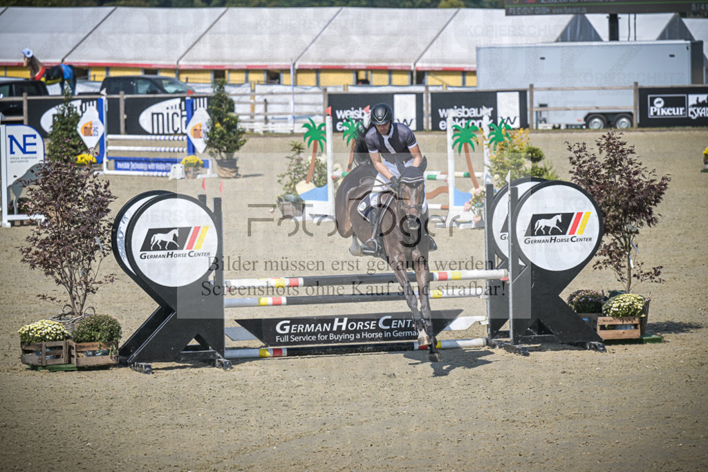DOS_2804 | Entdecke hochwertige Reitturnierfotos von Foto Oger. Professionell, emotional und authentisch – jetzt Lieblingsmomente im Shop bestellen.Deutschlandweite Turnierfotografie. - Realisiert mit Pictrs.com