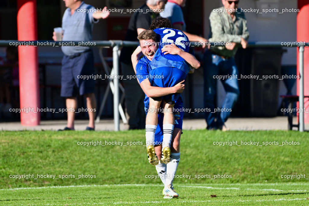 ATUS Nötsch vs. Thal Assling | Jubel Thal Assling Mannschaft, #27 Marcel Hubert Hecher ATUS Nötsch, #22 Samuel Stephan Schönegger Thal Assling, Dominik Kofler Thal Assling, ATUS Nötsch vs. Thal Assling, ATUS Nötsch vs. Thal Assling am 31.08.2025 in Nötsch (Dobratsch Arena), Austria, (Photo by Bernd Stefan)