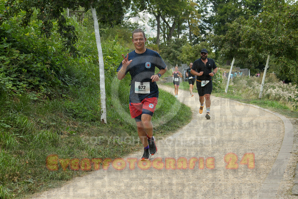 250824_1427_EX1_6278 | Sportfotografie im Rhein-Sieg Kreis, Köln, Bonn, NRW, Rheinland Pfalz, Hessen, etc. Unser Tätigkeitsfeld umfasst den Laufsport vom Volkslauf über den Marathon, Duathlon, Triathon bis zum Ultralauf wie Kölnpfad Ultra oder Schindertrail.