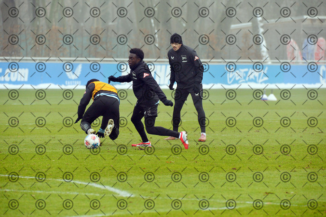 RGE_7308b | Hertha BSC, 2.Bundesliga, Herren, Training, Saison 2025/26,  Boris Lum ( Hertha BSC ), Dienstag, 13.01. 2026    Fotograf:  Ralf Gebhardt - Realisiert mit Pictrs.com