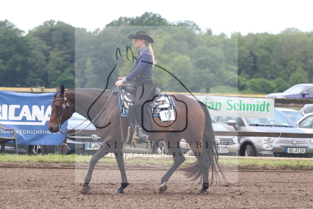 IMG_6375 | jessicahollubetz_pferdephotographie - Realisiert mit Pictrs.com