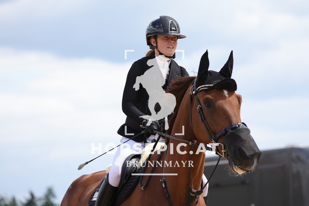 0P6A7262 | Willkommen bei Brunnmayr - Design & Fotografie – Ihrem Spezialisten für Reitturniere und Pferdeveranstaltungen in Oberösterreich, Salzburg und Bayern! Seit über 17 Jahren sind wir leidenschaftlich dabei.