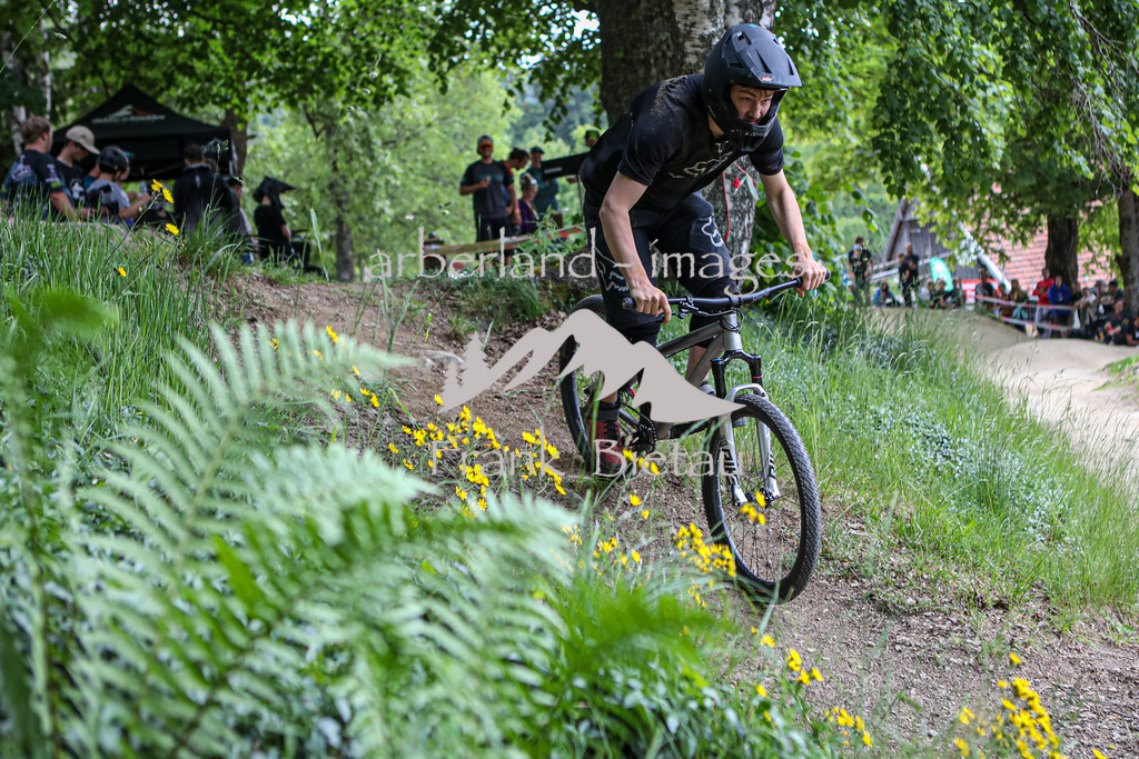 OE7A7169 | Szenen aus dem MTB und Downhill Tagesprogramm am Geisskopf