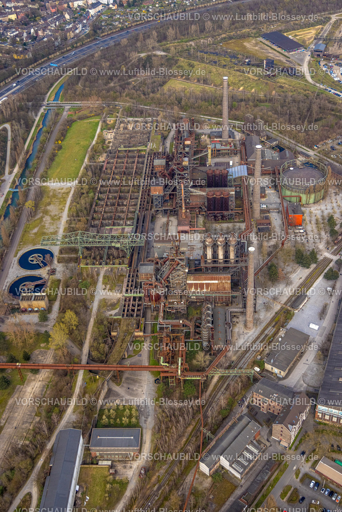 Duisburg240304784 | Luftbild, Landschaftspark Duisburg-Nord, Industrieanlage und Freizeitpark, BAB Autobahn A42 und Fluss Alte Emscher, Obermeiderich, Duisburg, Ruhrgebiet, Nordrhein-Westfalen, Deutschland, Duisburg-N