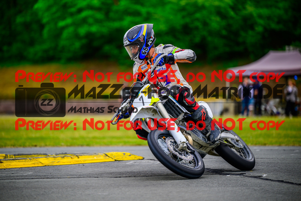MaZZes_Fotomatrix_20250503_6021986_8777 | ROOKIES