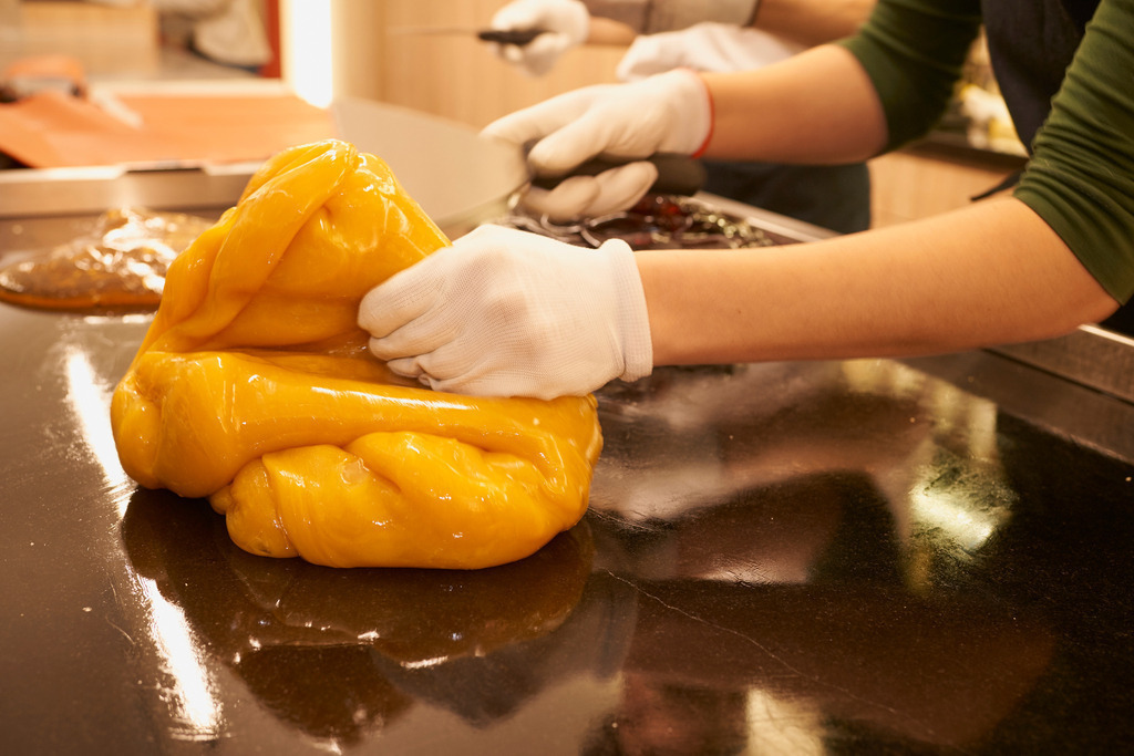 Zuckerl Werkstatt Wien | Wien, Austria - February 26, 2015: Zuckerlwerkstatt Wien; Zuckerl Werkstatt Wien. - Realisiert mit Pictrs.com