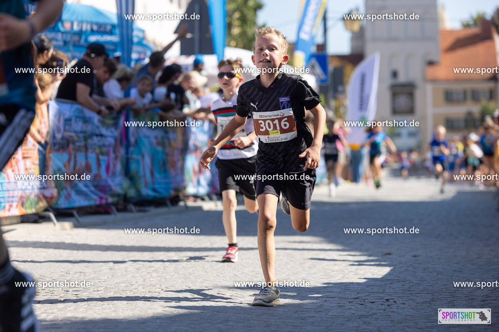 VJ__3162 | Stadtlauf Erding 2025 #stadtlauferding #erdingstadtlauf #stadtlauf_erding #laufmotivation #trisporterding #yourpictrs #sportshot_your_pictrs