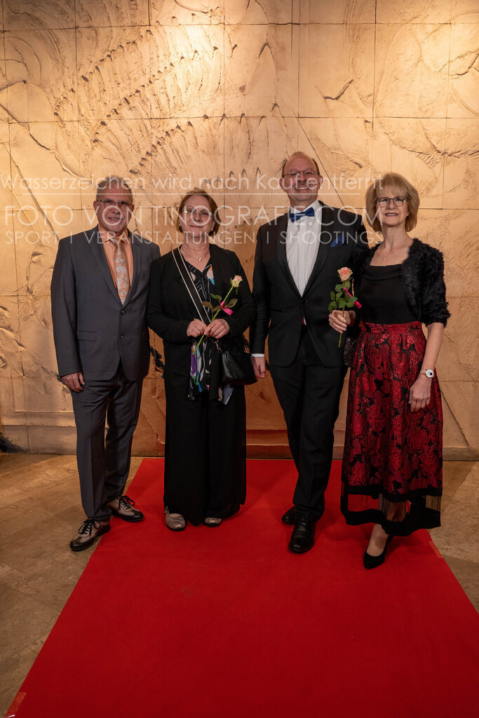 CCC_Frühlingsball_Teppich_byTINOGRRAFIE-7 | (c) TINOGRAFIE.COM