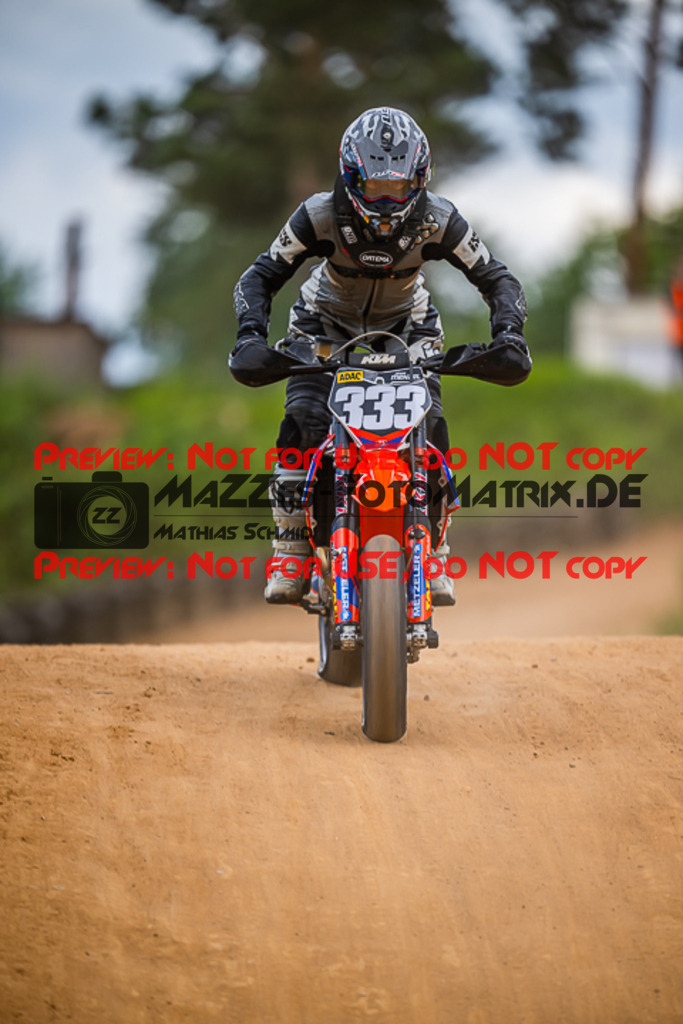 MaZZes_FotoMatrix_220528_6088 | Fotograf Mathias Schmid
Sportfotograf,
Eventfotograf,
Hochzeitsfotograf,
Portraitfotograf