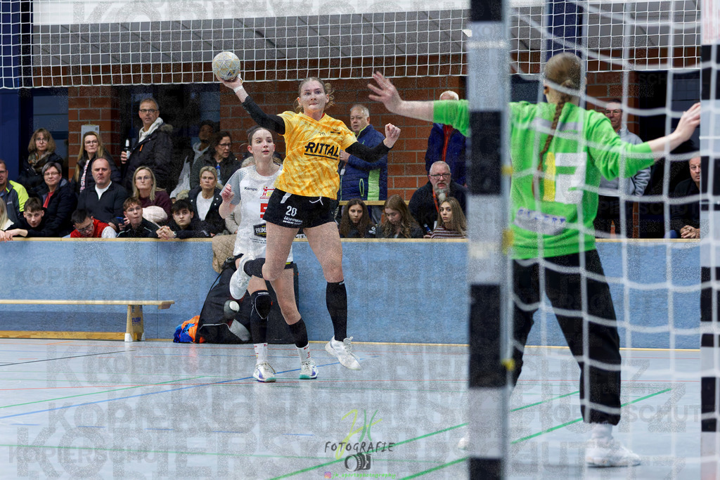 Frauen Oberliga Mitte (HHV); HSG Eibelshausen/Ewersbach - HSG Wettenberg II | Frauen Oberliga Mitte (HHV); HSG Eibelshausen/Ewersbach - HSG Wettenberg II am 13.12.2025 in Steinbrücken (Sporthalle am Hammerweiher)Photo © 2025 - Jörg Heinrich - Realisiert mit Pictrs.com