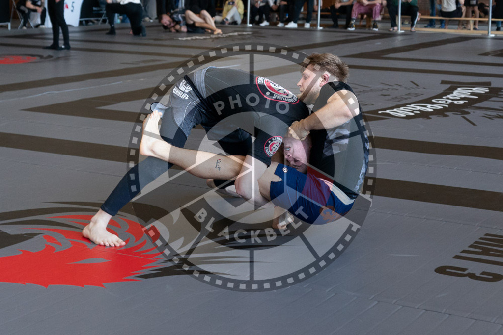 20250329PBB0937 | Fighters compete during the International Luta Livre (ILLCS) Germany IX Spring 2025 Competition spring on March 29, 2025 in Hannover, Germany.© Chiara Dazi