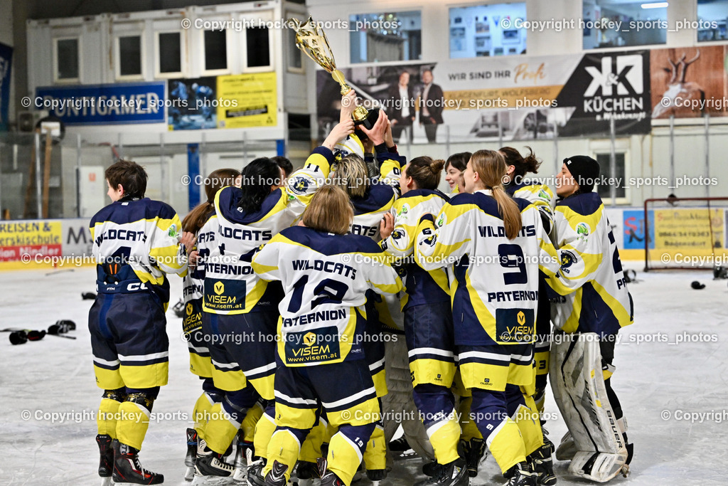 WILDCATS PATERNION & Lady Hawks Siegerehrung-Meisterfeier | Jubel Wildcats Paternion Mannschaft, Meister, WILDCATS PATERNION &amp; Lady Hawks Siegerehrung-Meisterfeier, WILDCATS PATERNION &amp; Lady Hawks Siegerehrung-Meisterfeier am 12.03.2025 in Steindorf (Ossiachersee Halle), Austria, (Photo by Bernd Stefan)